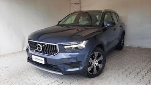 usato VOLVO XC40