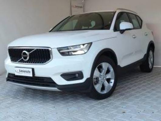 usato VOLVO XC40
