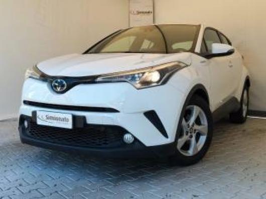 usato TOYOTA C HR