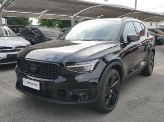 usato VOLVO XC40