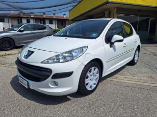 usato PEUGEOT 207