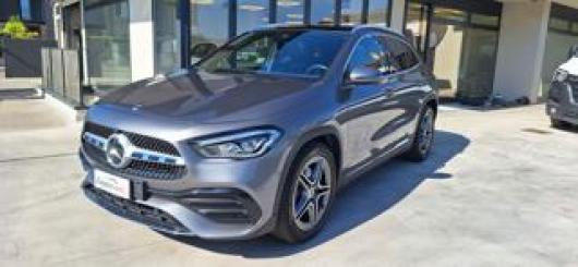 usato MERCEDES GLA 200