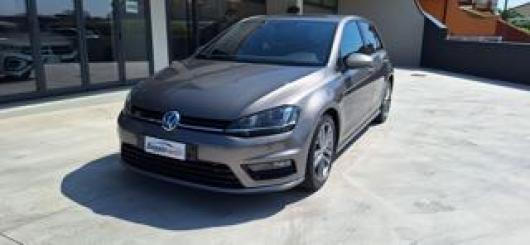 usato VOLKSWAGEN Golf