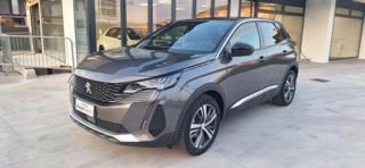 usato PEUGEOT 3008