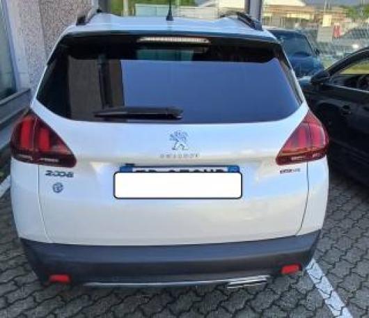 usato PEUGEOT 2008
