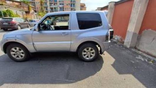 usato MITSUBISHI Pajero