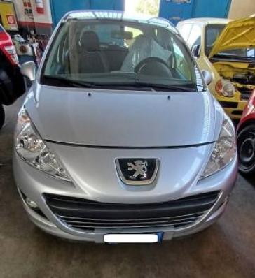 usato PEUGEOT 207