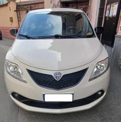 usato LANCIA Ypsilon