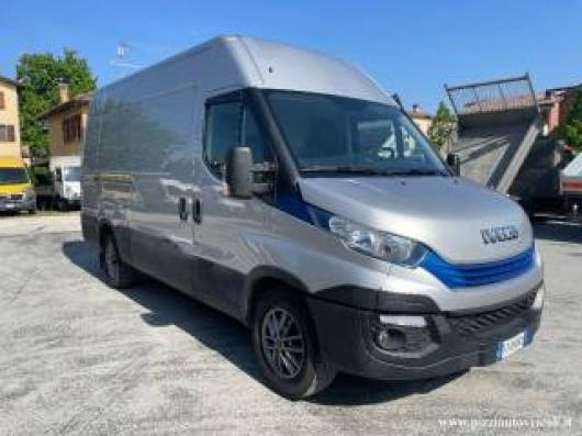 usato IVECO Daily