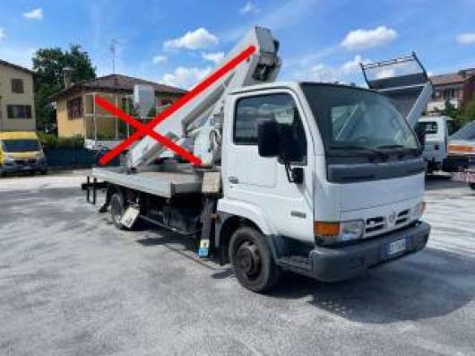 usato NISSAN Cabstar