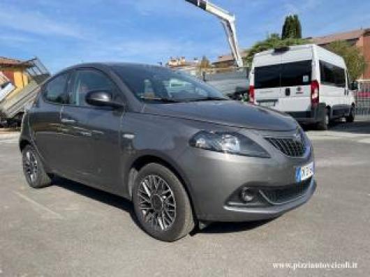 usato LANCIA Ypsilon