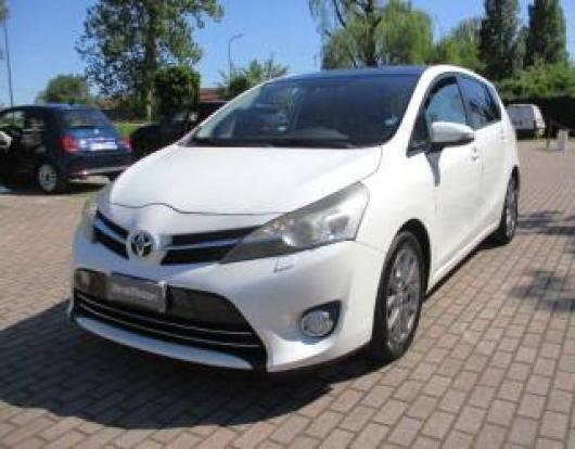 usato TOYOTA Verso