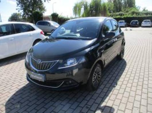 usato LANCIA Ypsilon
