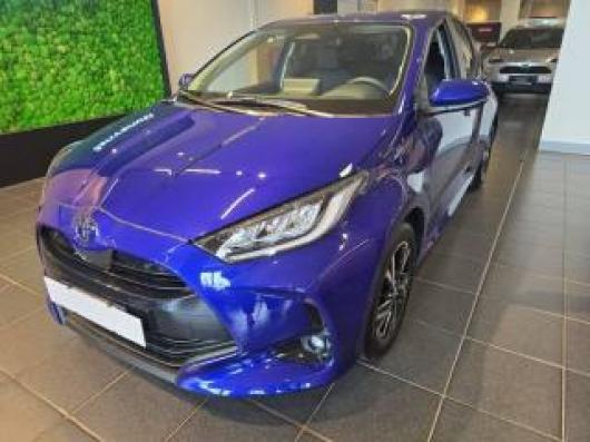 nuovo TOYOTA Yaris