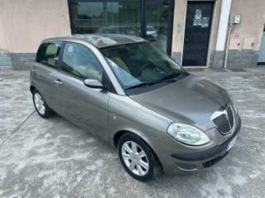 usato LANCIA Ypsilon
