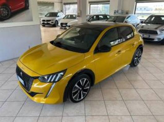 usato PEUGEOT 208