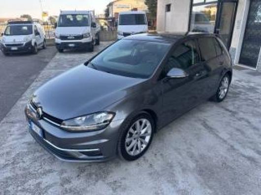 usato VOLKSWAGEN Golf