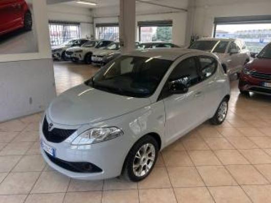 usato LANCIA Ypsilon