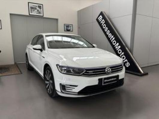 usato VOLKSWAGEN Passat