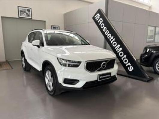 usato VOLVO XC40