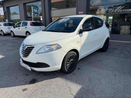 usato LANCIA Ypsilon