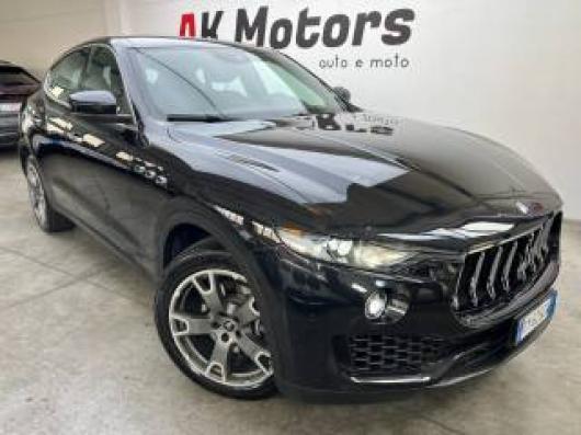 usato MASERATI Levante