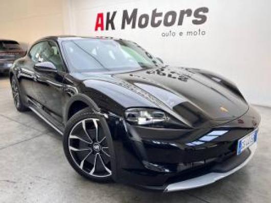 usato PORSCHE Taycan