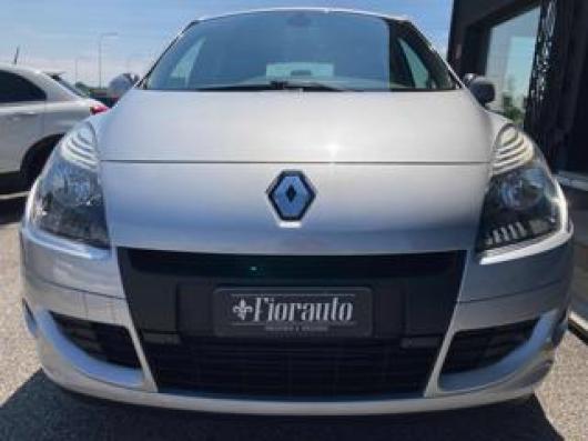 usato RENAULT Scenic
