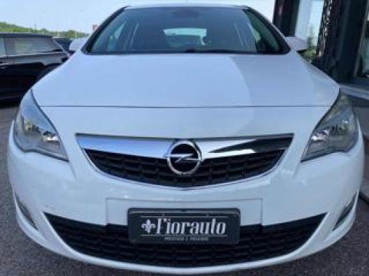 usato OPEL Astra