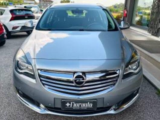 usato OPEL Insignia