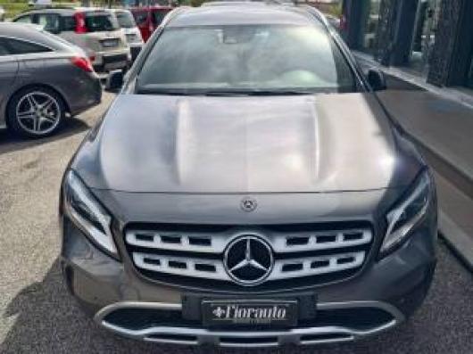 usato MERCEDES GLA 220