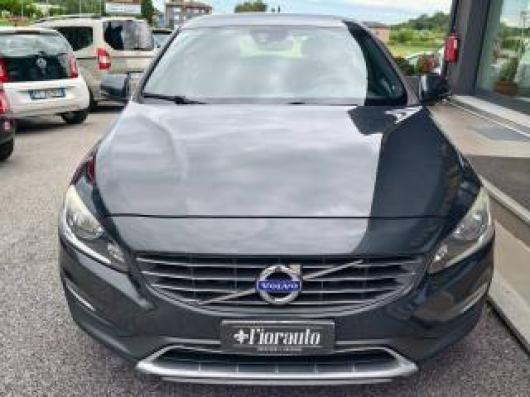 V60