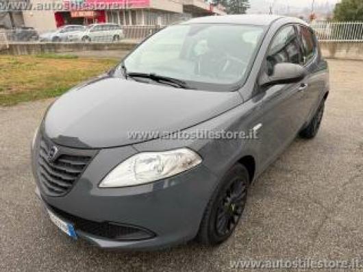 usato LANCIA Ypsilon