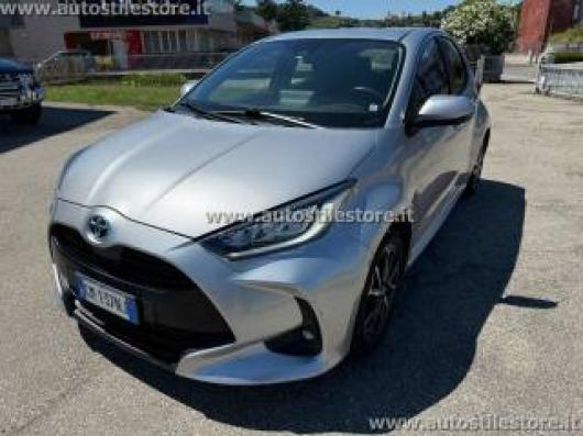 Yaris