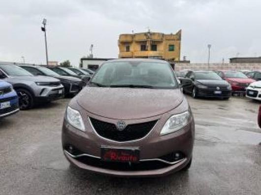usato LANCIA Ypsilon
