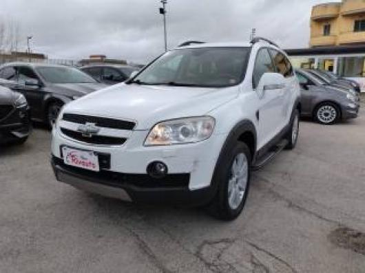 usato CHEVROLET Captiva