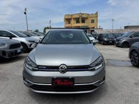 usato VOLKSWAGEN Golf