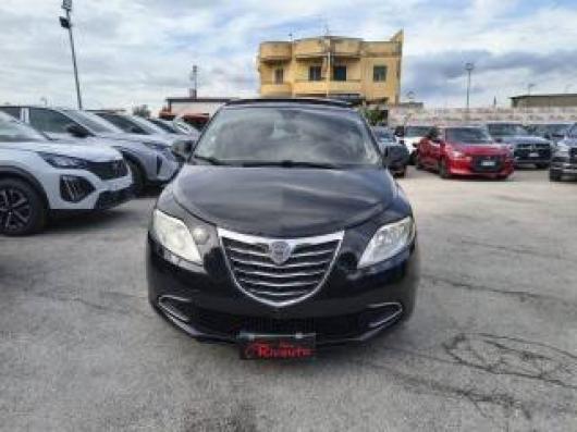 usato LANCIA Ypsilon