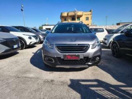 usato PEUGEOT 2008