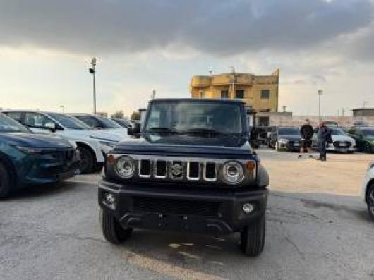 Km 0 SUZUKI Jimny