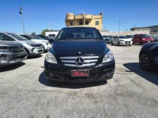 usato MERCEDES B 180