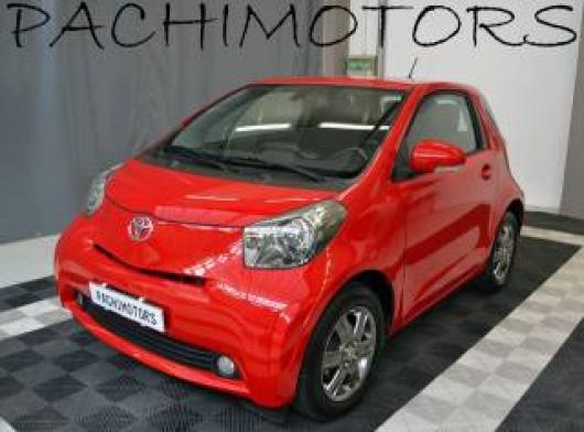 usato TOYOTA iQ