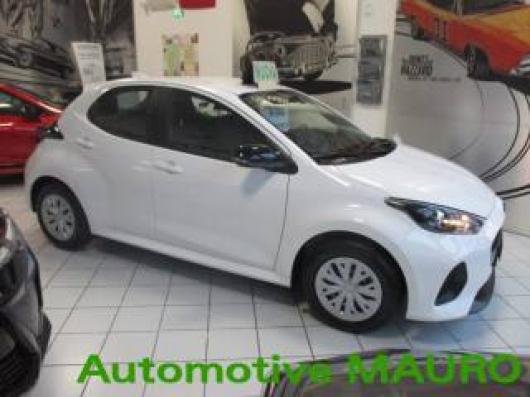nuovo MAZDA 2