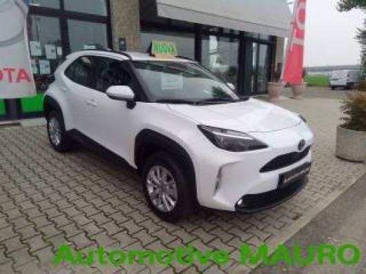 nuovo TOYOTA Yaris Cross