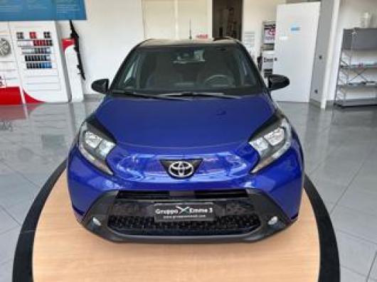 usato TOYOTA Aygo X