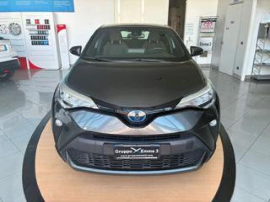 usato TOYOTA C HR