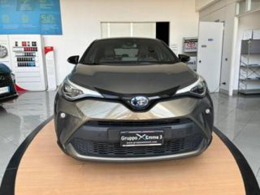 usato TOYOTA C HR
