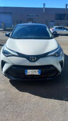 usato TOYOTA C HR
