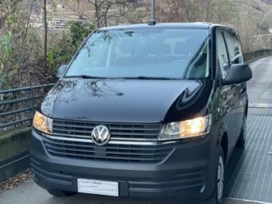 usato VOLKSWAGEN Caravelle