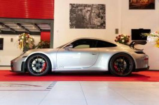 usato PORSCHE 992